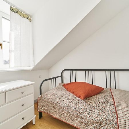 Modern Two-Bedroom Apartment, Vilnius City Centre מראה חיצוני תמונה